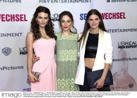 Ruby O. Fee, Lisa Tomaschewsky und Mina Tander bei der Premiere des Kinofilms Seitenwechsel im Zoo Palast. Berlin, 24.05.2016 Foto:xA.xBuggex xFuturexImage