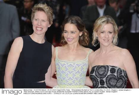 Filmpremiere Me Before You in London May 25, 2016 - England, United Kingdom - Thea Sharrock, Emilia Clarke and Jojo Moyes attend the European Premiere of Me Before You at Curzon Mayfair. United Kingdom - ZUMAs147