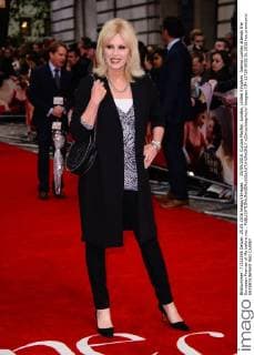 . 25 05 2016. Curzon Mayfair, London, United Kingdom. Joanna Lumley attends the European Premier of Me before you .  xChrisxJosephx xi-Imagesx IIM-12729-0055