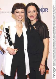 Natalia Mateo und Stephanie Stumph bei der Verleihung des Musikpreises Echo Jazz 2016 auf Kampnagel. Hamburg, 26.05.2016 Foto:xgbrcix xFuturexImage