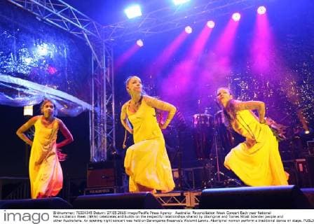 Australia: Reconciliation Week Concert Each year National Reconciliation Week (NRW) celebrates and builds on the respectful relationships shared by Aboriginal and Torres Strait Islander people and other Australians. An opening night concert was held on Barangaroo Reserve’s Walumil Lawns. Aboriginal women perform a traditional dance on stage.  RichardxMilnes