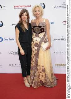 Claudia Eisinger und Katja Riemann bei der Verleihung des Deutschen Filmpreises 2016 in der Messe Berlin. Berlin, 27.05.2016 Foto:xFredericx xFuturexImage