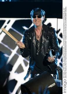 Scorpions-Auftritt beim Rocklahoma Musikfestival in Oklahoma May 28, 2016 - Pryor, Oklahoma, U.S - Vocalist KLAUS MEINE of the Scorpions performs during Rocklahoma at the Catch The Fever Festival Grounds May 28, 2016 in Pryor, Oklahoma. Pryor U.S. - ZUMAp116
