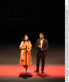 Producer Cristina Gallego (R) and actor Miguel Dionisio receive the Ariel Award for best Iberoamerican film for Embrace of the Serpent during the 58th edition of Ariel Awards at the National Auditorium in Mexico City, Mexico, 28 May 2016. Colombian film Embrace of the Serpent won the best Iberoamerican movie on Ariel Awards, delivered by the Mexican Academy of Motion Picture Arts and Sciences. EFE MARIO GUZMAN EMBRACE OF THE SERPENT BEST IBEROAMERICAN FILM ON PREMIOS ARIEL !ACHTUNG: NUR REDAKTIONELLE NUTZUNG!  EPA 20160529-636001046746672519