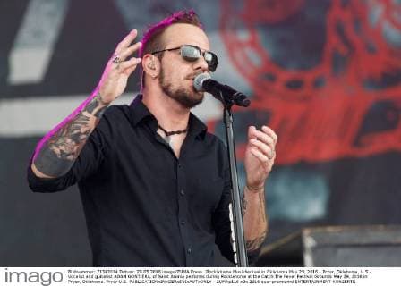 Rocklahoma Musikfestival in Oklahoma May 29, 2016 - Pryor, Oklahoma, U.S - Vocalist and guitarist ADAM GONTIERÃ‚ of Saint Asonia performs during Rocklahoma at the Catch The Fever Festival Grounds May 29, 2016 in Pryor, Oklahoma. Pryor U.S. - ZUMAp116
