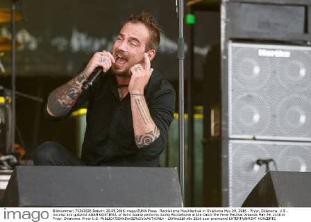 Rocklahoma Musikfestival in Oklahoma May 29, 2016 - Pryor, Oklahoma, U.S - Vocalist and guitarist ADAM GONTIERÃ‚ of Saint Asonia performs during Rocklahoma at the Catch The Fever Festival Grounds May 29, 2016 in Pryor, Oklahoma. Pryor U.S. - ZUMAp116
