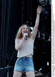 May 29, 2016 - Daytona, Florida, United States - Jennifer Nettles performs during the Great American Music Fest at Daytona - Country 500 - Day 3 at Daytona International Speedway. Daytona United States - ZUMAw109