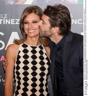 Bilder des Tages Michelle Jenner and Eduardo Noriega during the premier of Nuestros Amantes. May 30,2016.  (2016300577)