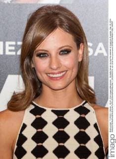 Michelle Jenner during the premier of Nuestros Amantes. May 30,2016.  (2016300574)