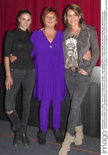 Lisa Tomaschewsky, Regina Ziegler und Anja Kling bei der Premiere des ZDF Fernsehfilms Dresden Mord: Nachtgestalten im Filmkunst 66. Berlin, 30.05.2016 Foto:xK.xWernerx xFuturexImage