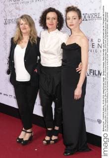 Barbara Sukowa, Maria Schrader und Aenne Schwarz bei der Premiere des Kinofilms Vor der Morgenröte im Delphi Filmpalast. Berlin, 30.05.2016 Foto:xK.xWernerx xFuturexImage