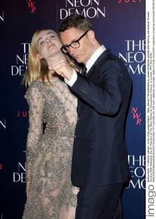 Neon Demon Filmpremiere in London American actress Elle Fanning and director Nicolas Winding Refn attending the UK Premiere of The Neon Demon at Picturehouse Central, in London. MAY 31st 2016  PTYx161590