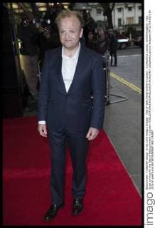 Tale of Tales Filmpremiere in London . 01 06 2016. London, United Kingdom. Toby Jones arriving for the Tale of Tales premiere in London.  xStephenxLockx xi-Imagesx IIM-12769-0027