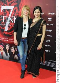 7 Göttinnen Filmpremiere in Berlin Berlin Premiere 7 Goettinnen Joerdis Triebel, Pegah Ferydoni Ankunft zur Berlin Premiere 7 Goettinnen in der Kulturbrauerei in Berlin, 01.06.2016