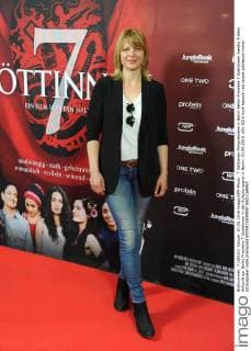 7 Göttinnen Filmpremiere in Berlin Berlin Premiere 7 Goettinnen Joerdis Triebel Ankunft zur Berlin Premiere 7 Goettinnen in der Kulturbrauerei in Berlin, 01.06.2016