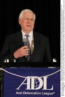 Former U.S. Senator John Danforth makes his remarks after accepting the ADL Torch of Liberty Award in St. Louis on June 1, 2016. Danforth was given the award for his mission of fighting anti-Semitism and securing justice and fair treatment for all in the St. Louis region.  SLP2016060108 BILLxGREENBLATT