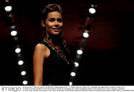 A model presents creation by Colombian desingers of the Colectivo Grass Dora Sanchez and Rosa Zambrano from the program United we can repair the victims during the fashion show Somos Color 2016 in Bogota, Colombia, 01 June 2016. Fashion show Somos Color 2016 !ACHTUNG: NUR REDAKTIONELLE NUTZUNG!  BOG213 20160602-636004467019583805
