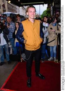 . 02 06 2016. Trafalgar Studios, London, United Kingdom. Jamie Campbell Bower arrives at the Spoils Press Night.  xChrisxJosephx xi-Imagesx IIM-12788-0015