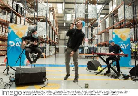 June 3, 2016 - Bristol, Bristol, UK - Bristol, UK. WILL YOUNG performs on BBC Music Day across the UK, at Pukka Herbs, producer of herbal teas and well-being supplements, in Aztec West. Everyone had to wear hair nets for hygiene. Bristol UK  - ZUMAl94_