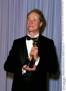 OSCARS. Bester Nebendarsteller. Preisträger 1981-1990 Jan. 1, 2011 - ACADEMY AWARDS OSCARS.13995. 1986..DON AMECHE. JAMES COLBURN - ZUMAg49_