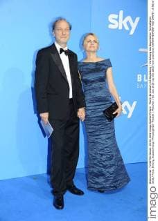 Martin Brambach mit Begleitung Verleihung des Bayerischen Fernsehpreis 2016 Preis, Ehrung, Auszeichnung Prinzregenten Theater München 03. Juni 2016