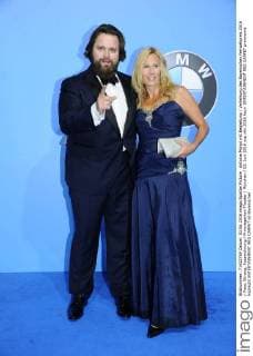 Antoine Monot mit Begleitung Verleihung des Bayerischen Fernsehpreis 2016 Preis, Ehrung, Auszeichnung Prinzregenten Theater München 03. Juni 2016