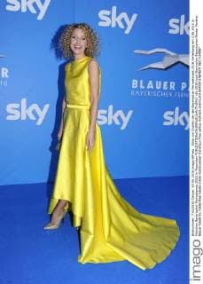 Aline von Drateln bei der Bayerischer Fernsehpreis 2016 Verleihung am 3.06.2016 in München Bayerischer Fernsehpreis 2016 in Muenchen 