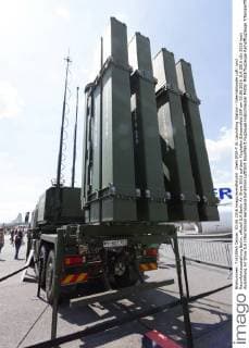Diehl IRIS-T SL Launching Station - Internationale Luft- und Raumfahrtausstellung Berlin, offiziell ILA Berlin Air Show 2016 auf dem Flughafen Schoenefeld SXF am 03.06.2016. ILA 2016