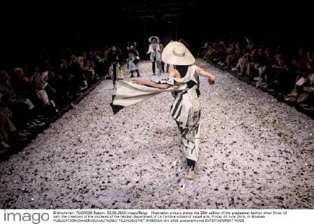 Illustration picture shows the 28th edition of the graduation fashion show Show 16 with the creations of the students of the fashion department of La Cambre school of visual arts, Friday 03 June 2016, in Brussels.  FILIPxDExSMET 04865018
