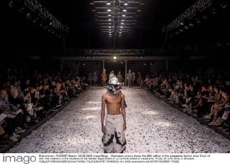 Illustration picture shows the 28th edition of the graduation fashion show Show 16 with the creations of the students of the fashion department of La Cambre school of visual arts, Friday 03 June 2016, in Brussels.  FILIPxDExSMET 04865019