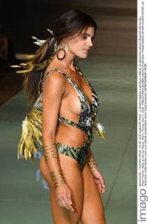 A model presents a swimsuit creation by Aguaclara fashion designers during the Miami Fashion Week at the Ice Palace, Miami, Florida, June 3, 2016.  MIA20160603119 GARYxIxROTHSTEIN