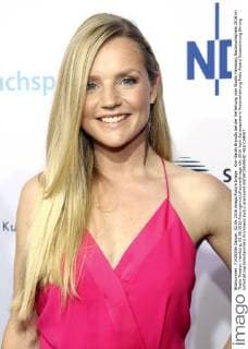 Kim-Sarah Brandts bei der Verleihung vom Studio Hamburg Nachwuchspreis 2016 im Thalia Theater. Hamburg, 02.06.2016 Foto:xgbrcix xFuturexImage