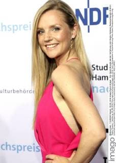 Kim-Sarah Brandts bei der Verleihung vom Studio Hamburg Nachwuchspreis 2016 im Thalia Theater. Hamburg, 02.06.2016 Foto:xgbrcix xFuturexImage