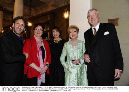 Verleihung Bayerischer Fernsehpreis in München - Party Falk-Willy Wild, Carolin Reiber Verleihung des Bayerischen Fernsehpreis 2016 Preis, Ehrung, Auszeichnung Party Prinzregenten Theater München 03. Juni 2016