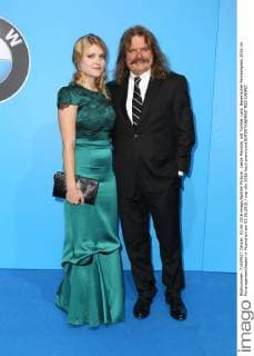 Leslie Mandoki mit Tochter Lara, Bayerischer Fernsehpreis 2016 im Prinzregententheater in Muenchen am 03.06.2016