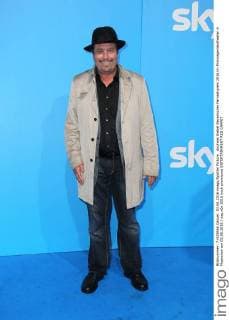 Andreas Giebel Bayerischer Fernsehpreis 2016 im Prinzregententheater in Muenchen am 03.06.2016