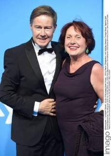 Ulrich Meyer (Moderator) mit Ehefrau Georgia Tornow Roter Teppich,Red Carpet,Bayerischer Fernsehpreis 2016 am 03.06.2016.