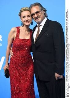 Isabella HUEBNER mit Ehemann Alexander WIEDL. Roter Teppich,Red Carpet,Bayerischer Fernsehpreis 2016 am 03.06.2016.