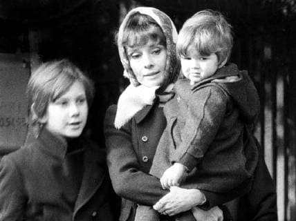 Jan. 1, 2011 - AUDREY HEPBURN AND SONS SEAN FERRER AND LUCA DOTTI.1972. - ZUMAg49_