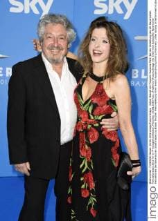 Volker Brandt mit Freundin Susanne Meikl bei der Verleihung des 28. Bayerischen Fernsehpreises 2016 im im Prinzregententheater. München, 03.06.2016 Foto:xFredericx xFuturexImage