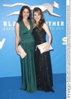 Eva-Maria Reichert und Wanda Perdelwitz bei der Verleihung des 28. Bayerischen Fernsehpreises 2016 im im Prinzregententheater. München, 03.06.2016 Foto:xFredericx xFuturexImage