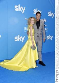 Aline von Drateln mit Begleitung bei der Verleihung des 28. Bayerischen Fernsehpreises 2016 im im Prinzregententheater. München, 03.06.2016 Foto:xFredericx xFuturexImage