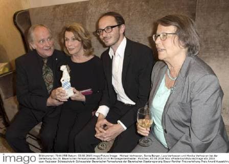 Michael Verhoeven, Senta Berger, Luca Verhoeven und Monika Verhoeven bei der Verleihung des 28. Bayerischen Fernsehpreises 2016 im im Prinzregententheater. München, 03.06.2016 Foto:xFredericx xFuturexImage