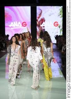 Models walk the runway during the Ana Maria Guiulfo Yirko Sivirich fashion show during day three of Miami Fashion Week in the Ice Palace on 04 June 2016 in Miami, Florida, US. Miami Fashion Week !ACHTUNG: NUR REDAKTIONELLE NUTZUNG!  MIA01 20160605-636006866488325092