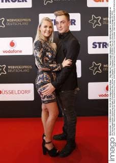 Dagi Bee mit Freund Eugen Kazakov bei der Verleihung des 6. Webvideopreises an die herausragendsten deutschsprachigen Internetstars des Jahres im Castello. Düsseldorf, 04.06.2016 Foto:xC.xHardtx xFuturexImage