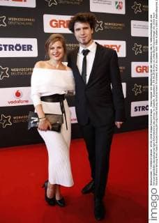 Klaus Kauker mit Begleitung bei der Verleihung des 6. Webvideopreises an die herausragendsten deutschsprachigen Internetstars des Jahres im Castello. Düsseldorf, 04.06.2016 Foto:xC.xHardtx xFuturexImage