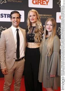 Daniele Rizzo mit Begleitung bei der Verleihung des 6. Webvideopreises an die herausragendsten deutschsprachigen Internetstars des Jahres im Castello. Düsseldorf, 04.06.2016 Foto:xC.xHardtx xFuturexImage