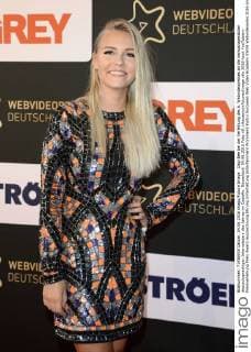 Dagi Bee bei der Verleihung des 6. Webvideopreises an die herausragendsten deutschsprachigen Internetstars des Jahres im Castello. Düsseldorf, 04.06.2016 Foto:xO.xHausenx xFuturexImage