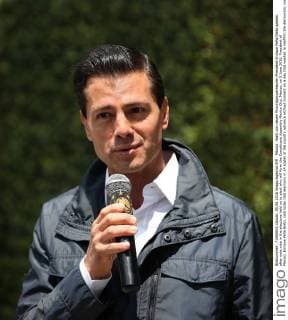 Mexiko: Wahl von neuen Provinzgouverneuren President Enrique Peña Nieto speaks after vote vote in the elections held on to elect who will form the Constituent Assembly Mexico City, Mexico, on 5 June 2016. President of Mexico, Enrique Peña Nieto, said today that elections in 14 states of the country advance without incident on a day that wanted to reaffirm the democratic vocation of the nation. EFE Mario Guzman PENA NIETO ANNOUNCES THAT ARE CELEBRATED ELECTIONS WITHOUT MAJOR INCIDENT !ACHTUNG: NUR REDAKTIONELLE NUTZUNG!  mex01 20160605-636007596511325726