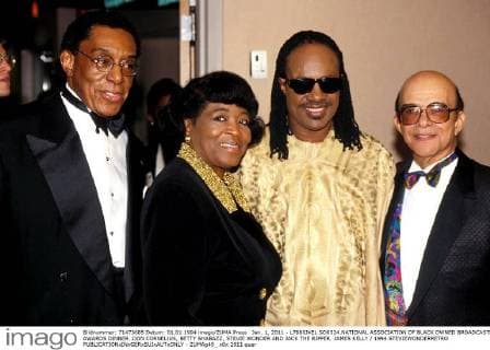 Jan. 1, 2011 - L7880JKEL SD0324.NATIONAL ASSOCIATION OF BLACK OWNED BROADCASTERS AWARDS DINNER..DON CORNELIUS, BETTY SHABAZZ, STEVIE WONDER AND JACK THE RIPPER. JAMES KELLY 1994.STEVIEWONDERRETRO - ZUMAg49_